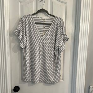 Max Studio Navy and White Flutter Sleeve Blouse